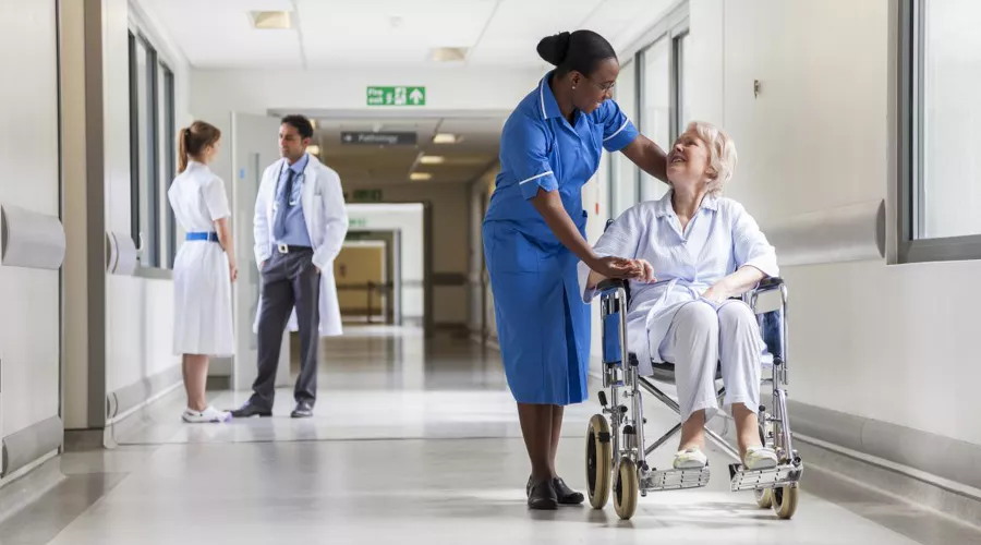 دربارۀ این مقاله بیشتر بخوانید راهنمای جامع ثبت‌نام در NHS انگلستان